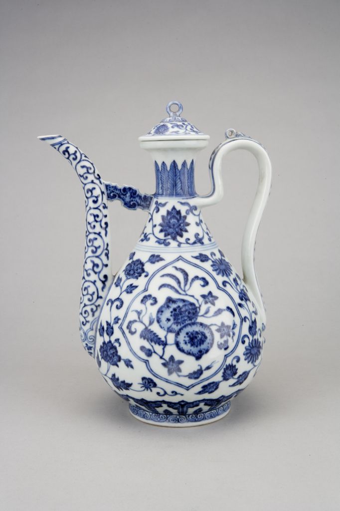 图片[1]-Imitation Xuande Blue and White Three Fruit Pattern Holding Pot-China Archive